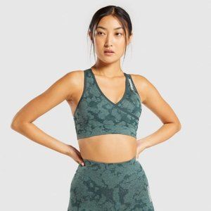 Gymshark Adapt Camo Seamless Sports Bra Green